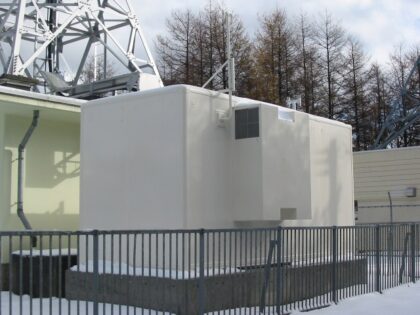 発電機用局舎(2)